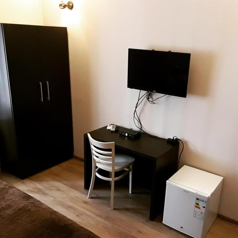 Backstreet Hotel - Near Tbilisi Central ภายนอก รูปภาพ