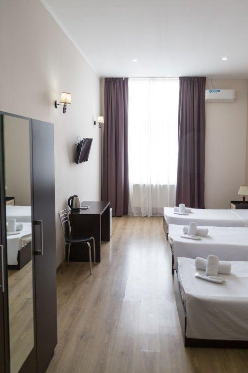 Backstreet Hotel - Near Tbilisi Central ภายนอก รูปภาพ