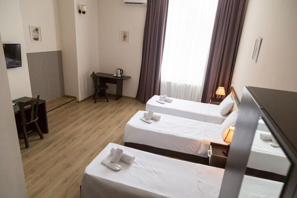 Backstreet Hotel - Near Tbilisi Central ภายนอก รูปภาพ