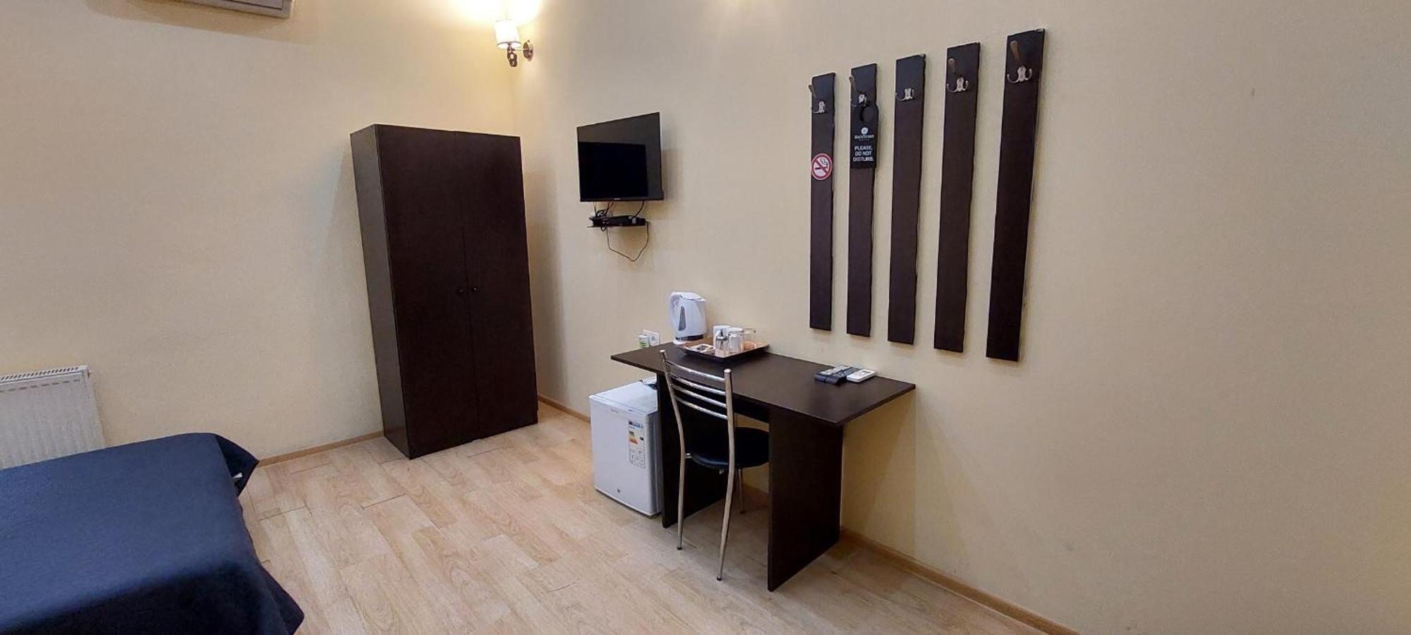 Backstreet Hotel - Near Tbilisi Central ภายนอก รูปภาพ